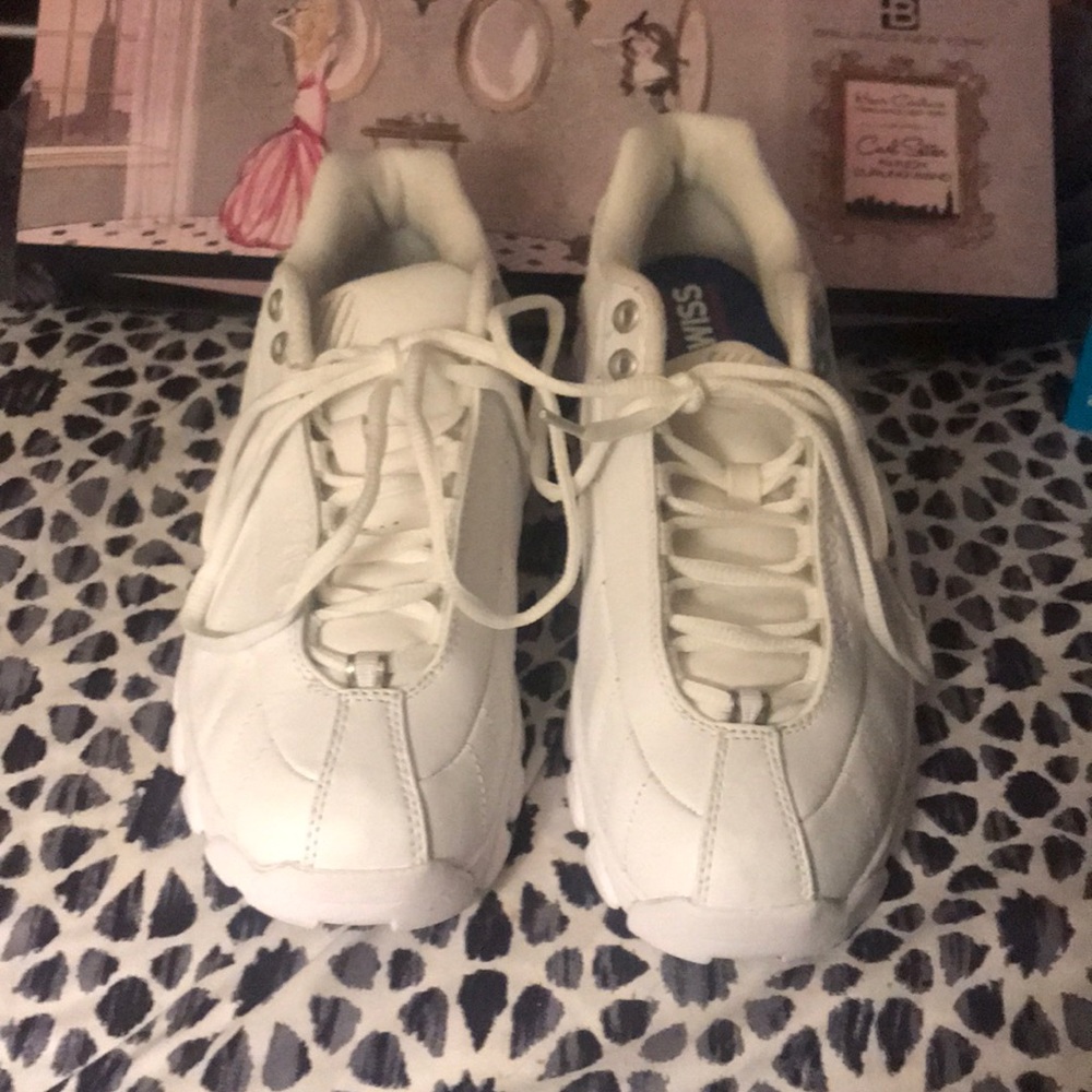 Women sneakers